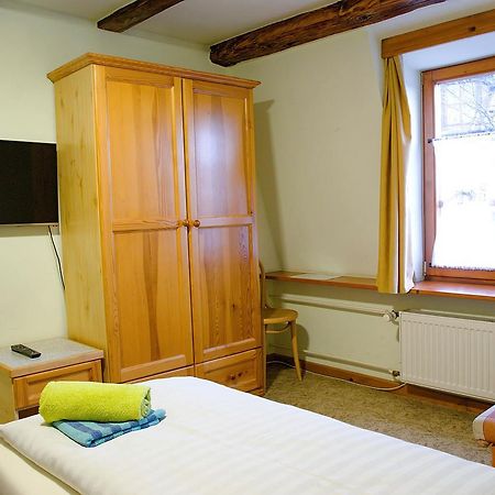 Penzion Pod Branou Poprad Buitenkant foto